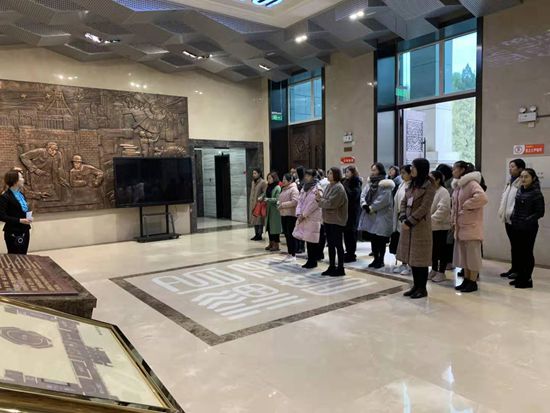 集團參加區(qū)開放式組織生活輔導(dǎo)教師專題培訓(xùn)3