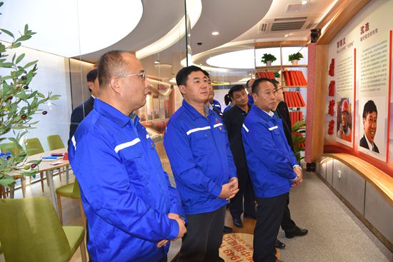 抓實主題教育 筑牢信仰之基 ——集團機關(guān)黨支部、重山思沃瑞全體黨員走進“初心學(xué)堂”參觀學(xué)習(xí)68