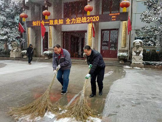 大修進(jìn)行時(shí)，這里有一群可愛(ài)的重山人......41