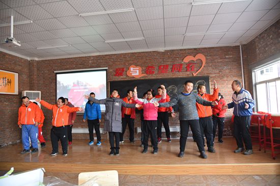 愛與希望同在——運(yùn)營中心走進(jìn)憨兜家園開展致良知公益行活動61