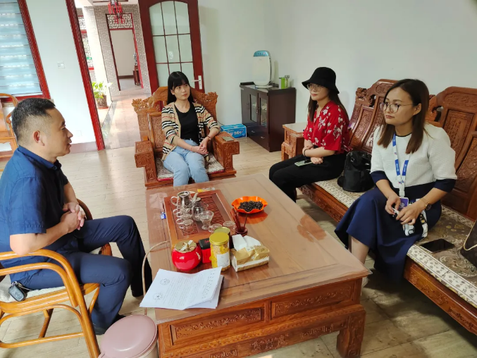 百年建筑網(wǎng)到魯中水泥調研61